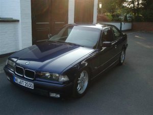 BMW 318is Coupe - 3er BMW - E36
