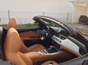 BMW Z4 sDrive23i Schwarz/Braun - BMW Z1, Z3, Z4, Z8