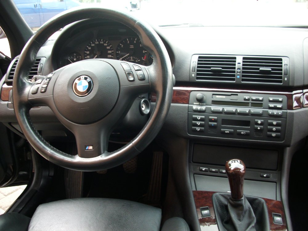 E46 Black Saphire Metalic - 3er BMW - E46