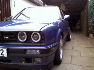 E30 320i - 3er BMW - E30