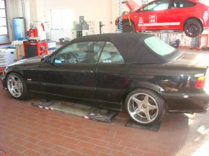 Dreiachtazwanzga - 3er BMW - E36