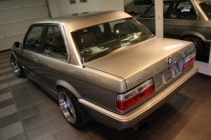 BMW E30 318i ...old DUDE !! - 3er BMW - E30
