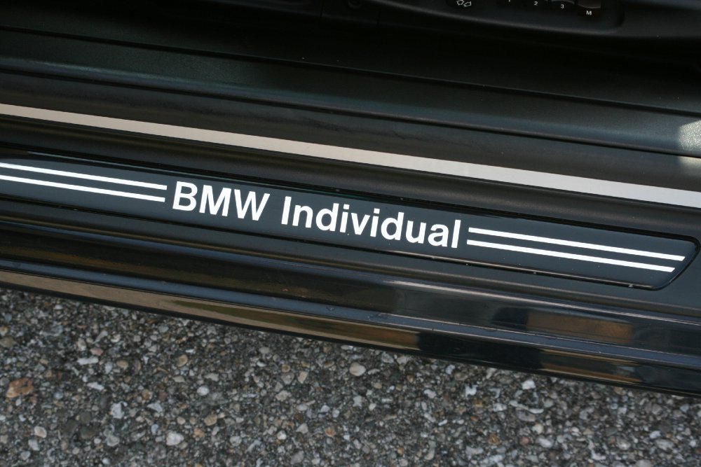 BMW 325i Cabrio Individual-Edition - 3er BMW - E46