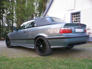 BMW E36 320i Cabrio Moreagrün M Paket - 3er BMW - E36 BMW E36 320i Cabrio Moreagrün M Paket - 3er BMW - E36