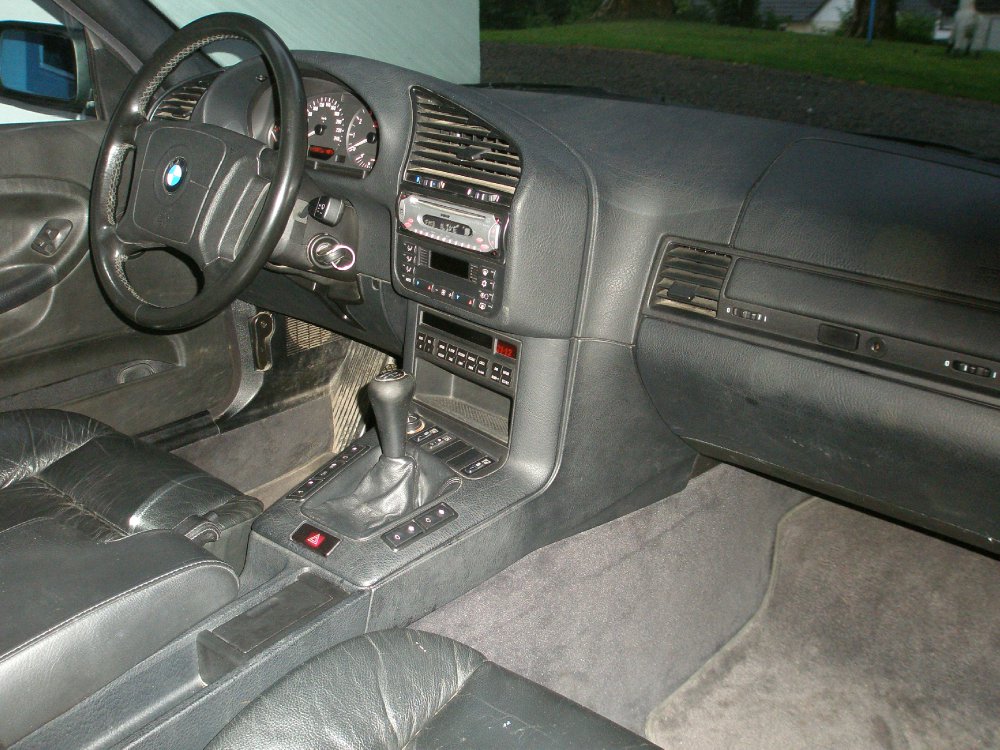 BMW E36 320i Cabrio Moreagrn M Paket - 3er BMW - E36