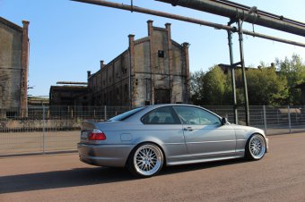 E46 330d Coupe // 19" - 3er BMW - E46