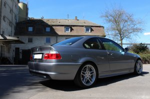 E46 330d Coupe // 19" - 3er BMW - E46