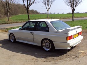 m3e30 - 3er BMW - E30