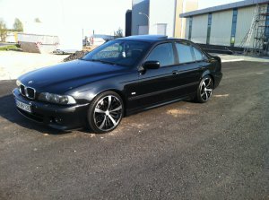 Sapphire Black 530d - 5er BMW - E39