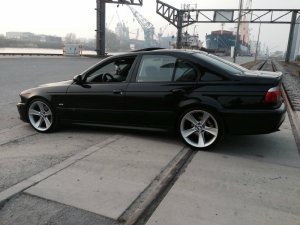 Sapphire Black 530d - 5er BMW - E39