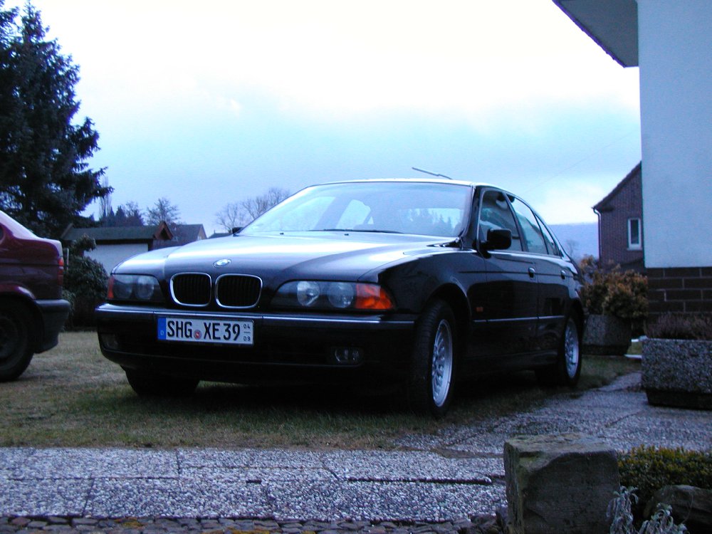 Meine Wochenend Limo ;) E39 523i - 5er BMW - E39