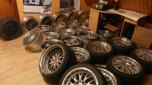 AK Society> Glanz Schwarz auf BBS - 3er BMW - E36