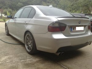 E90 320d - 3er BMW - E90 / E91 / E92 / E93 E90 320d - 3er BMW - E90 / E91 / E92 / E93