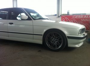 Alpinweiss 18" RS-Style M-Technik - 5er BMW - E34