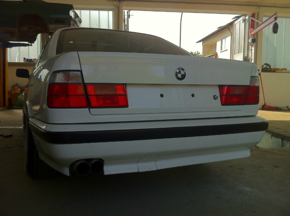 Alpinweiss 18" RS-Style M-Technik - 5er BMW - E34