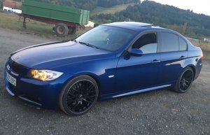 E90 330D Le Mans Blau - 3er BMW - E90 / E91 / E92 / E93