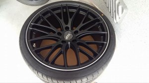 E90 330D Le Mans Blau - 3er BMW - E90 / E91 / E92 / E93