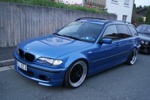 Estorilblau 330d - 3er BMW - E46