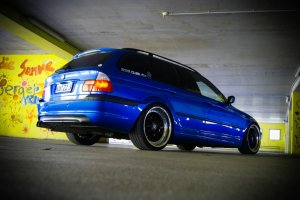 Estorilblau 330d - 3er BMW - E46