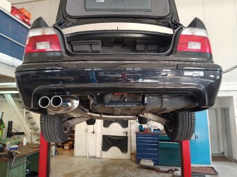 Ein V8 für alle Fälle! - 5er BMW - E39 Ein V8 für alle Fälle! - 5er BMW - E39