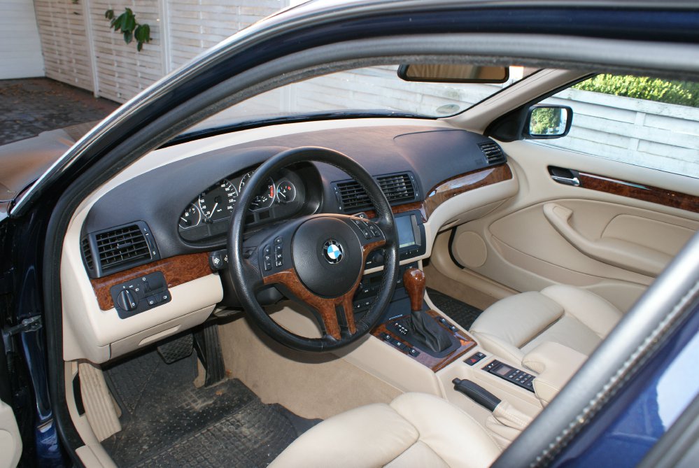 330xi - 3er BMW - E46