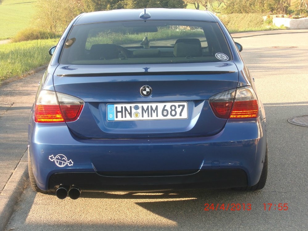 BMW E90 330i Le Mans Blau - 3er BMW - E90 / E91 / E92 / E93