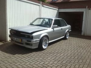 BMW E30 OLD BUT GOLD - 3er BMW - E30