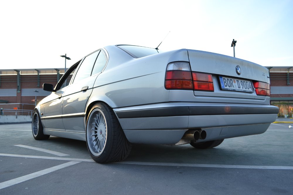 E34 540i - 5er BMW - E34