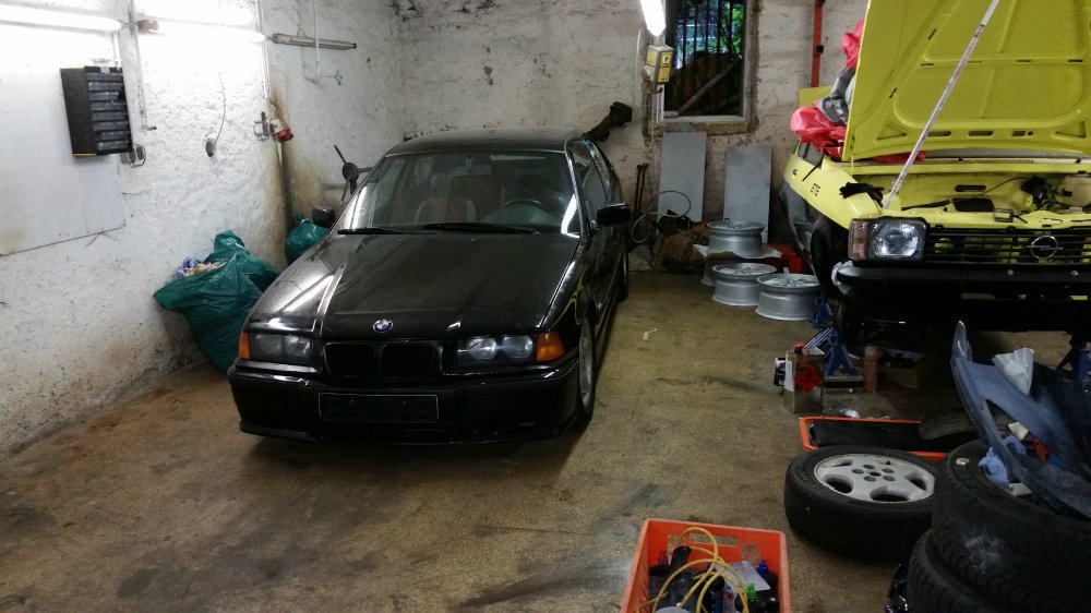 E36 325 M50 2.0 Black - 3er BMW - E36