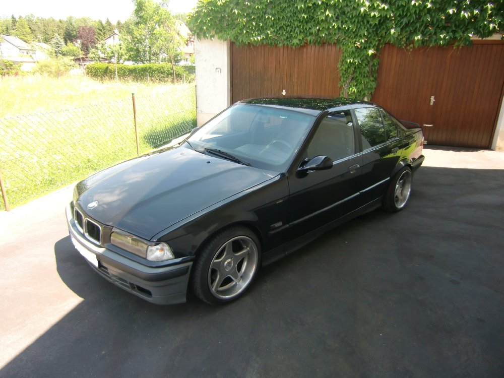 325i E36 Black - 3er BMW - E36