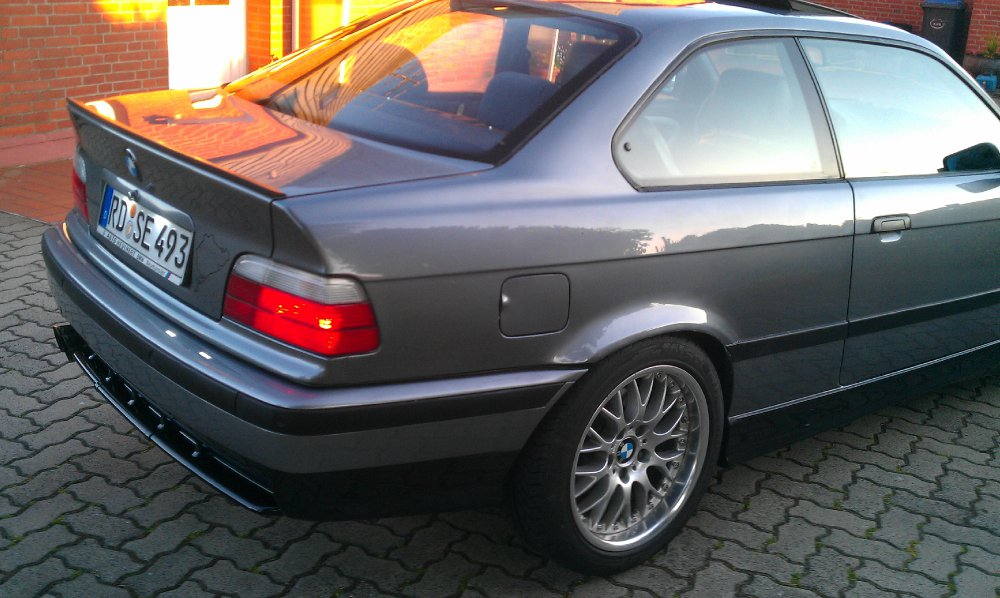 E36 Coupe Arktisgrau meets Cosmosschwarz Neuaufbau - 3er BMW - E36