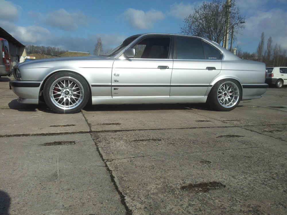 E34 M-Technik - 5er BMW - E34