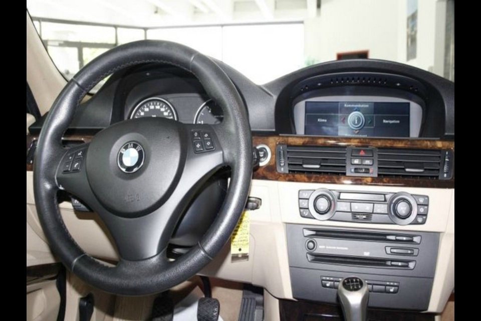 BMW 330XD ///M-Performance Limo - 3er BMW - E90 / E91 / E92 / E93