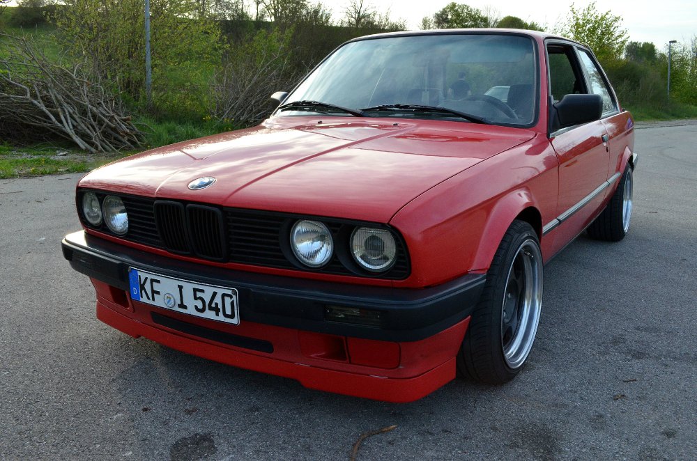 "Kleiner Blickfang" - 3er BMW - E30