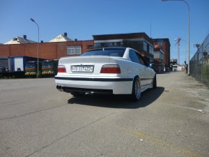 BMW M3 3.2l Coupe - 3er BMW - E36 BMW M3 3.2l Coupe - 3er BMW - E36