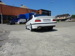 BMW M3 3.2l Coupe - 3er BMW - E36 BMW M3 3.2l Coupe - 3er BMW - E36
