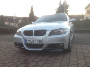 330xi mit M-Paket - 3er BMW - E90 / E91 / E92 / E93 330xi mit M-Paket - 3er BMW - E90 / E91 / E92 / E93