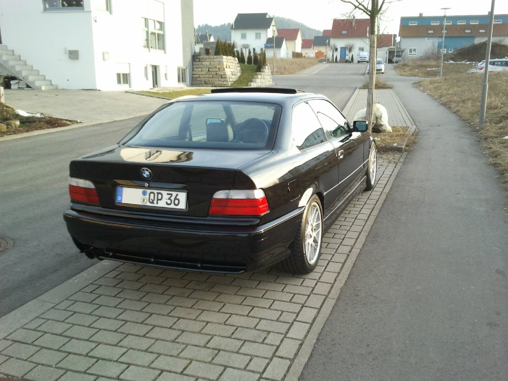 Individual Coupe in neuem Glanz - 3er BMW - E36