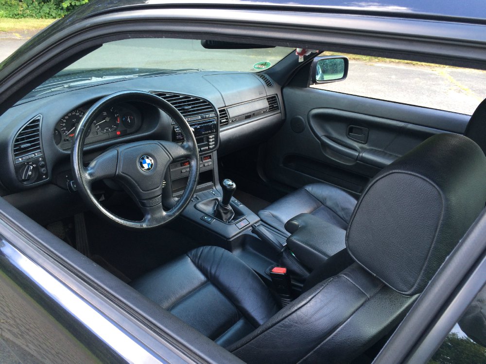 >The E36 320i Coupe... - 3er BMW - E36