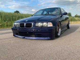 Blue Lady 2023 - 3er BMW - E36