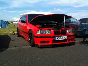 TOTALSCHADEN - 3er BMW - E36