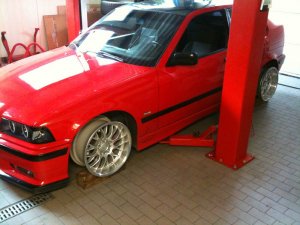 TOTALSCHADEN - 3er BMW - E36