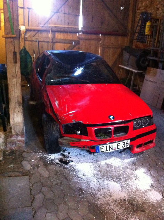 TOTALSCHADEN - 3er BMW - E36