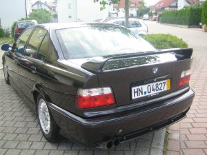 BMW 318is winterfelgen Felge in 7.5x15 ET 35 mit Fulda fulda Reifen in 205/60/15 montiert vorn Hier auf einem 3er BMW E36 318is (Limousine) Details zum Fahrzeug / Besitzer