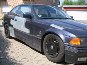 Asphaltbilder / Totalschaden ! - 3er BMW - E36