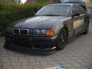 Asphaltbilder / Totalschaden ! - 3er BMW - E36