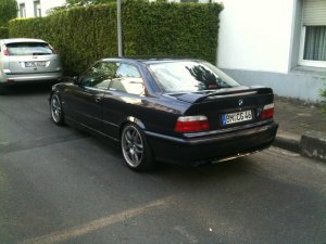 Asphaltbilder / Totalschaden ! - 3er BMW - E36