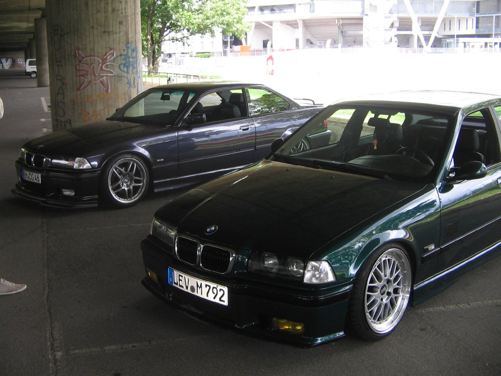 Asphaltbilder / Totalschaden ! - 3er BMW - E36