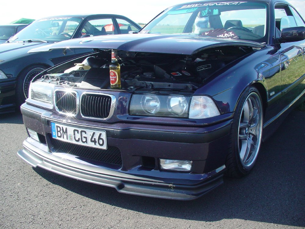 Asphaltbilder / Totalschaden ! - 3er BMW - E36