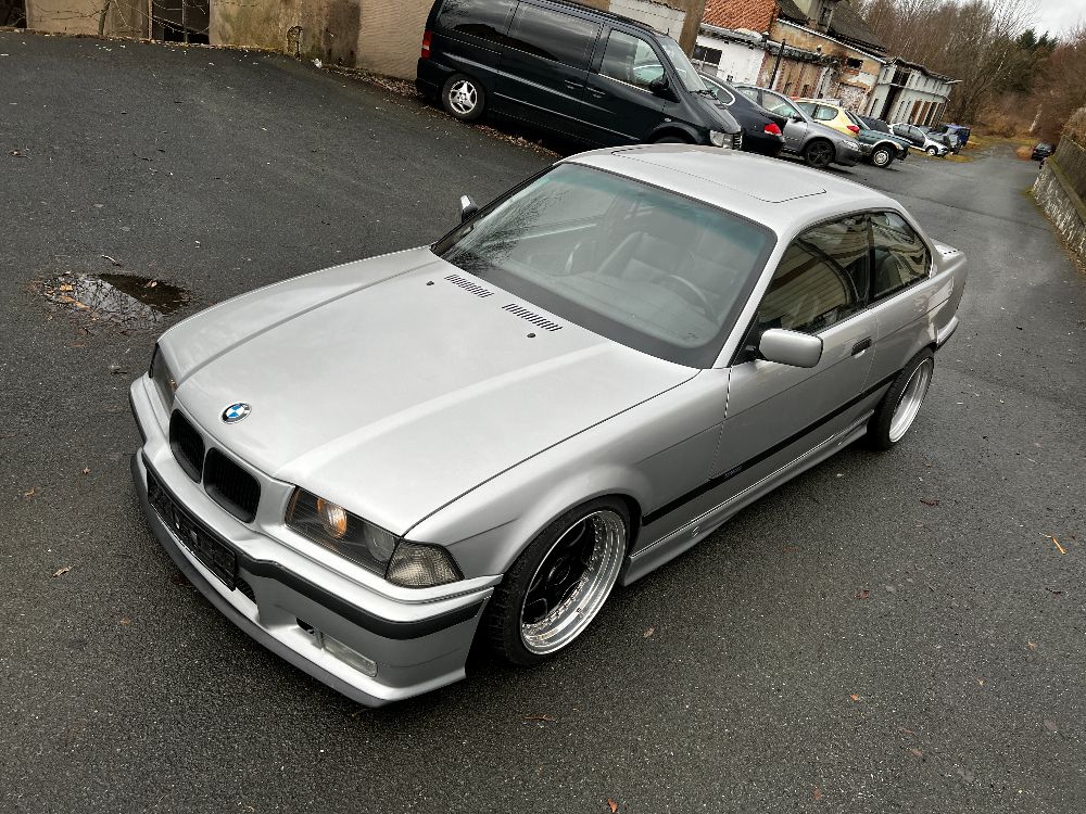 BMW E36 325i Sterlingsilber - 3er BMW - E36